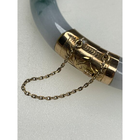 14K Gold Hinged Jadeite Bangle Bracelet 68 Grams With Safety Chain & Floral Engr - Picture 14 of 16